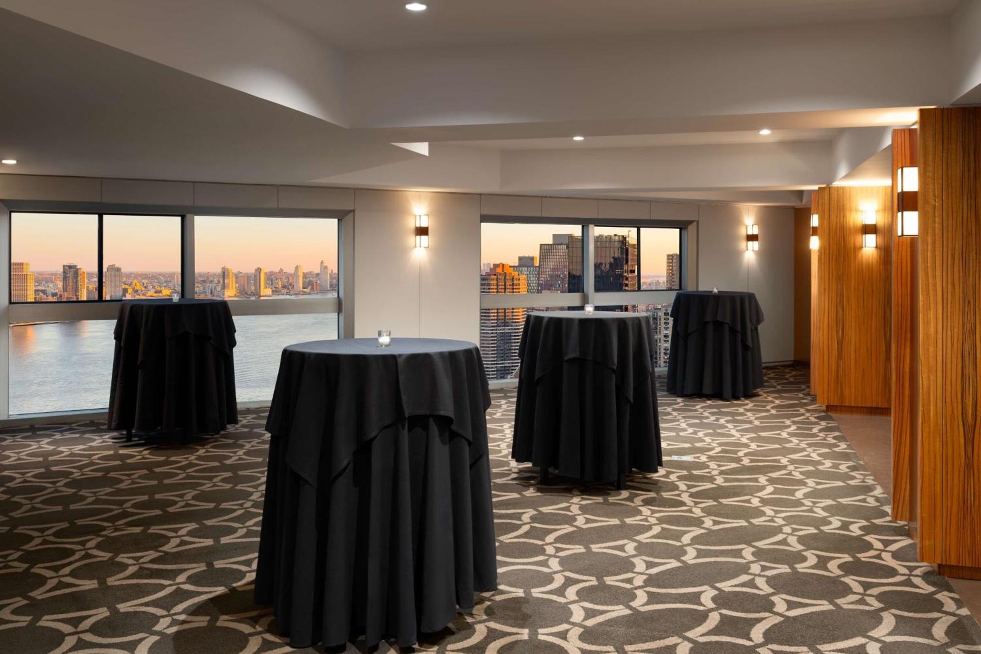 Hotel Millennium Hilton New York One Un Plaza Exterior foto
